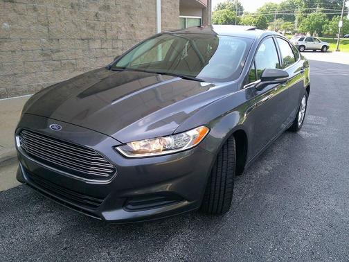 Guard 2016 Ford Fusion SE