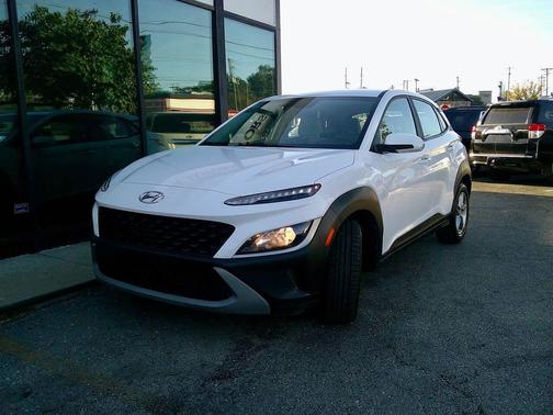 2023 Hyundai KONA SE
