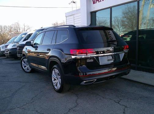 2023 Volkswagen Atlas 3.6L SE w/Technology