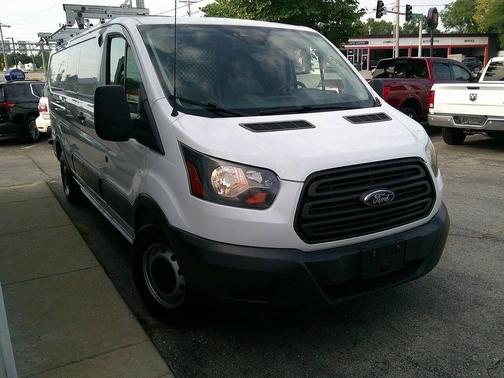 2017 Ford Transit-250 Base