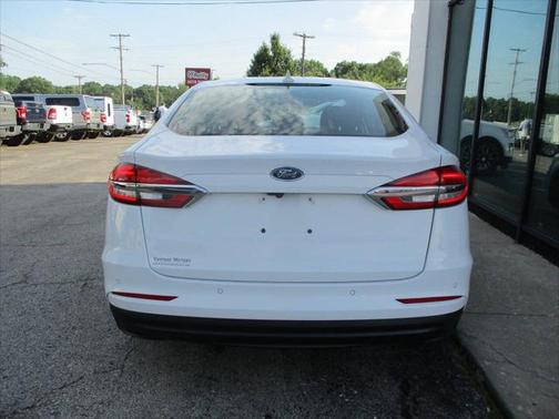 2020 Ford Fusion Hybrid SE