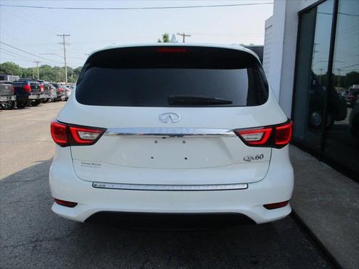 2017 INFINITI QX60 Base