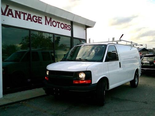 2017 Chevrolet Express 2500 Work Van