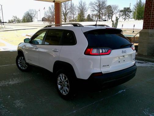 2021 Jeep Cherokee Latitude
