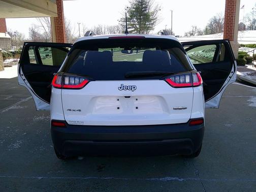 2021 Jeep Cherokee Latitude