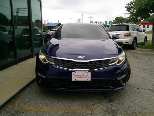 2019 Kia Optima LX