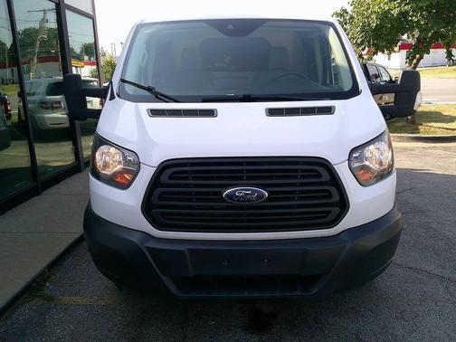 2018 Ford Transit-250 Base