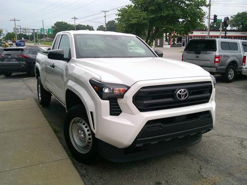 2024 Toyota Tacoma SR