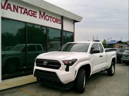 2024 Toyota Tacoma SR