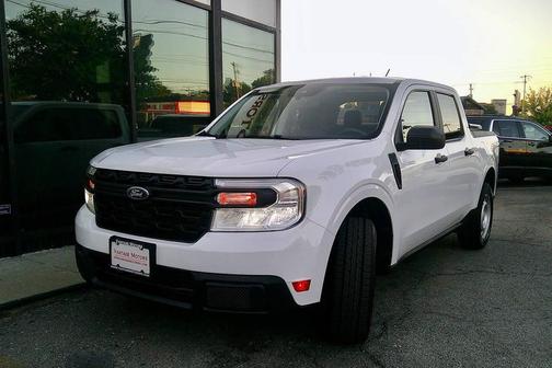 2022 Ford Maverick XL