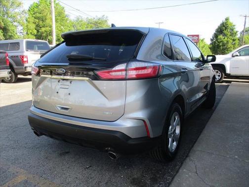 2020 Ford Edge SE