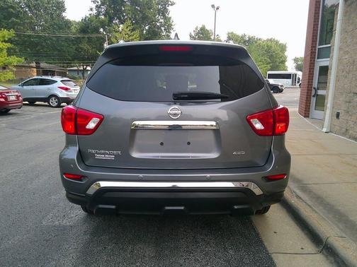 2020 Nissan Pathfinder S 4WD