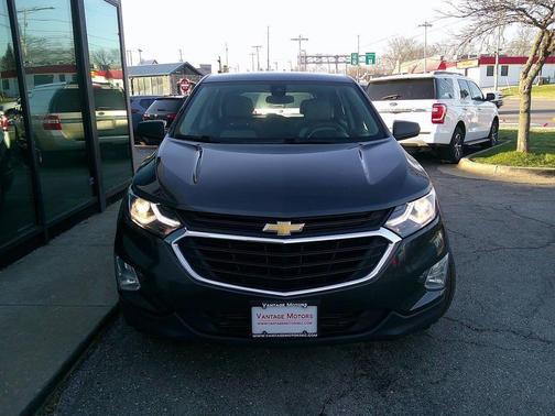 Mosaic Black Metallic 2021 Chevrolet Equinox LS