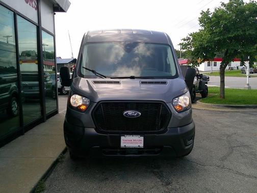 2021 Ford Transit-250 Base