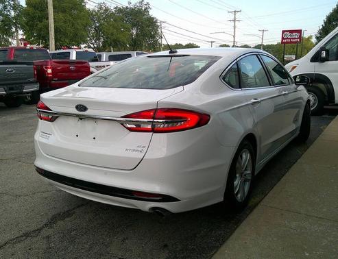 2018 Ford Fusion Hybrid SE