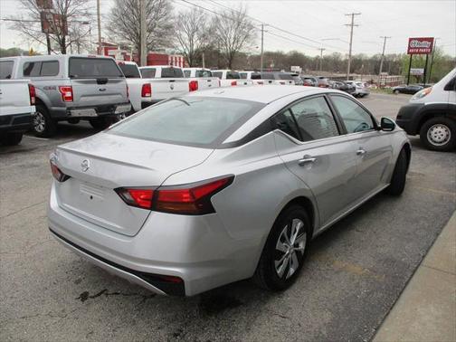 2020 Nissan Altima S FWD