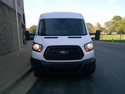 2018 Ford Transit-250 Base