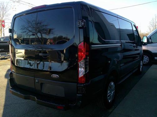 2017 Ford Transit-150 Base