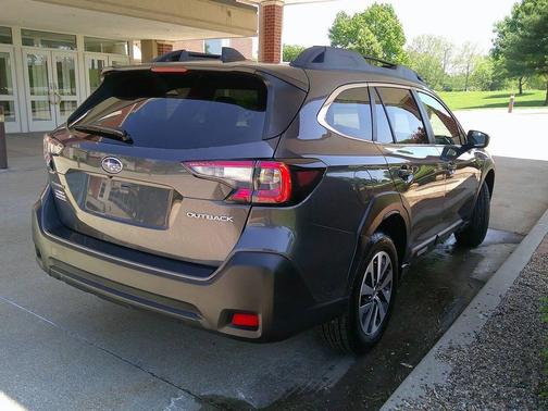 Magnetite Gray Metallic 2023 Subaru Outback Premium