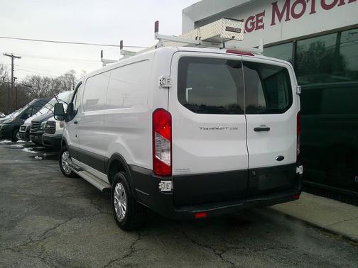 2016 Ford Transit-250 Base