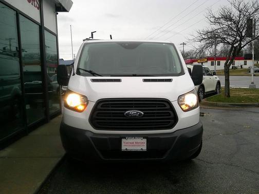 2018 Ford Transit-250 Base