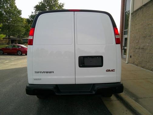 2023 GMC Savana 3500 RWD 3500 Regular Wheelbase Work Van