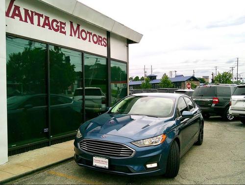 Blue 2019 Ford Fusion SE