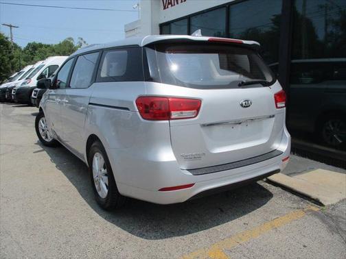 2018 Kia Sedona L