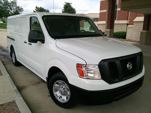 Glacier White 2019 Nissan NV Cargo NV2500 HD SV V6