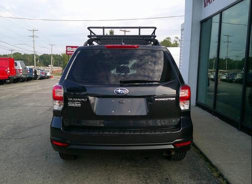 2018 Subaru Forester 2.5i