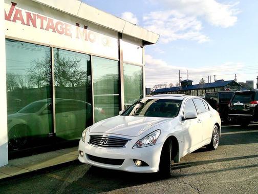 2012 INFINITI G37x Sport Appearance Edition