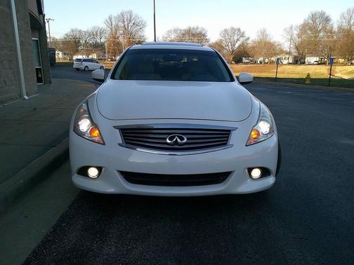 2012 INFINITI G37x Sport Appearance Edition