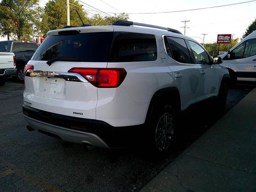 2019 GMC Acadia SLE-2