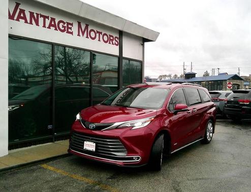2021 Toyota Sienna Platinum 7 Passenger