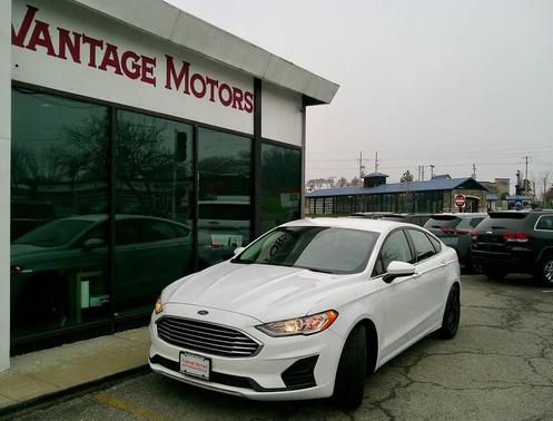 Oxford White 2019 Ford Fusion SE