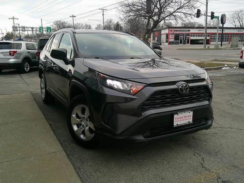 2021 Toyota RAV4 LE