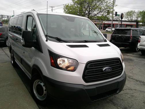 Oxford White 2017 Ford Transit-150 XL