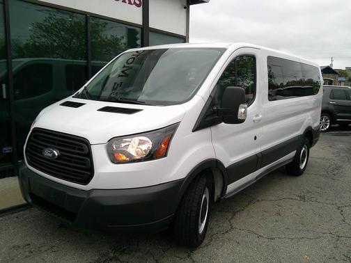Oxford White 2017 Ford Transit-150 XL