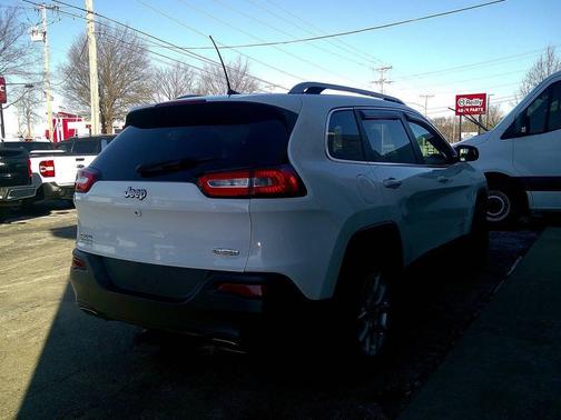 2017 Jeep Cherokee Latitude