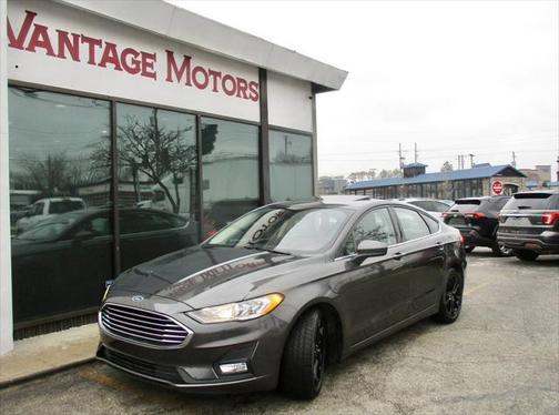 2020 Ford Fusion SE
