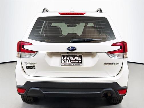 2019 Subaru Forester Base