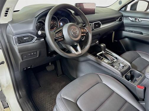 2025 Mazda CX-5 Carbon Edition