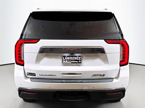 2021 GMC Yukon 4WD AT4