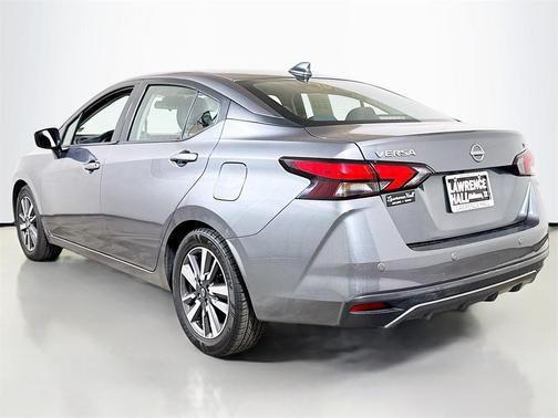 2023 Nissan Versa 1.6 SV