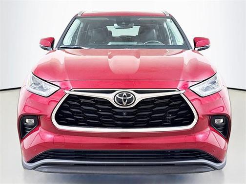 2022 Toyota Highlander Limited