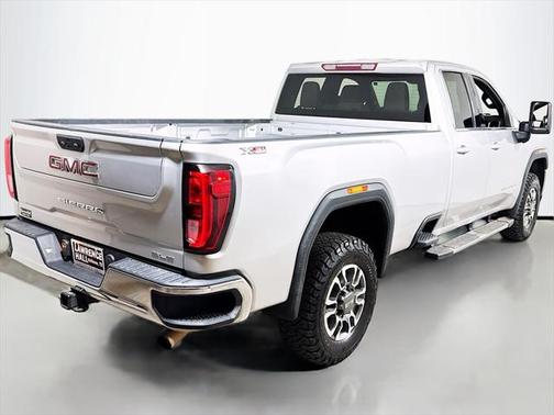 2022 GMC Sierra 2500 SLE