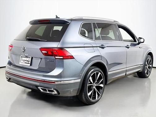 2022 Volkswagen Tiguan 2.0T SEL R-Line 4MOTION