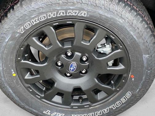 Crystal Black Silica 2026 Subaru Forester Wilderness