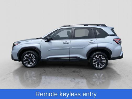 Ice Silver Metallic 2025 Subaru Forester Premium