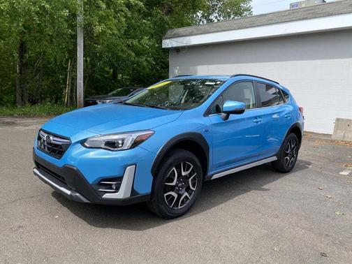 Lagoon Blue Pearl 2023 Subaru Crosstrek Hybrid Base